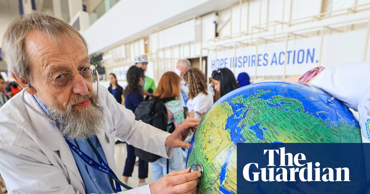 Nuclear war and malicious use of AI threaten end of humanity by ...