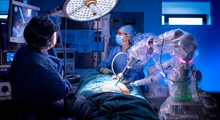 Stryker enters soft tissue robotics with $400M investment in CMR ...